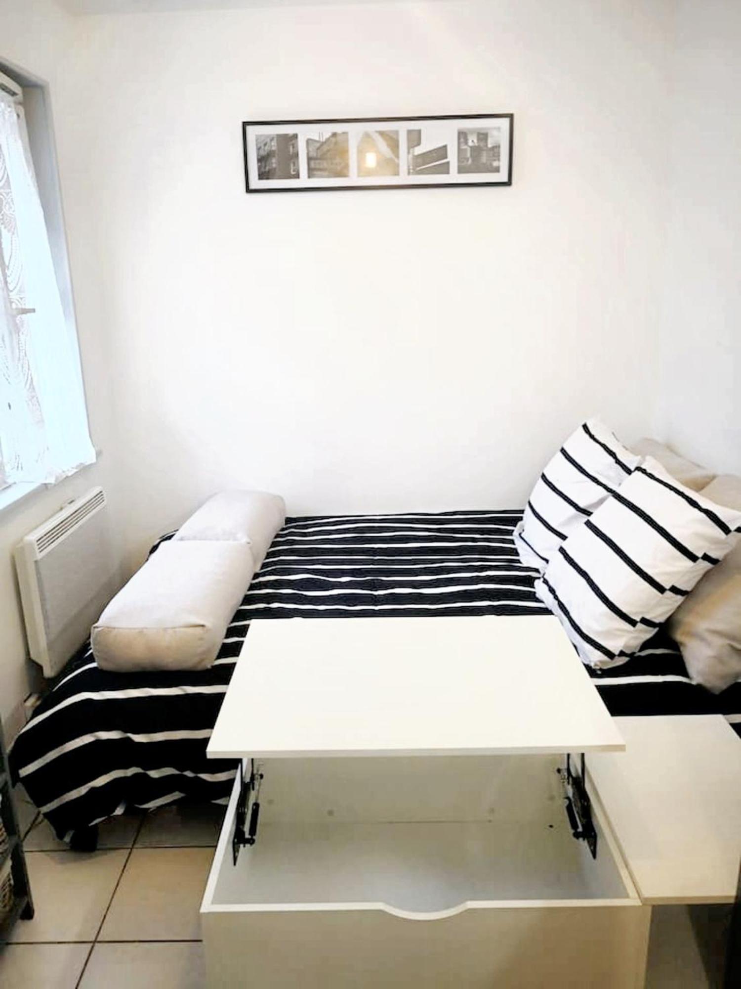 Studio avec wifi a Montargis Extérieur photo